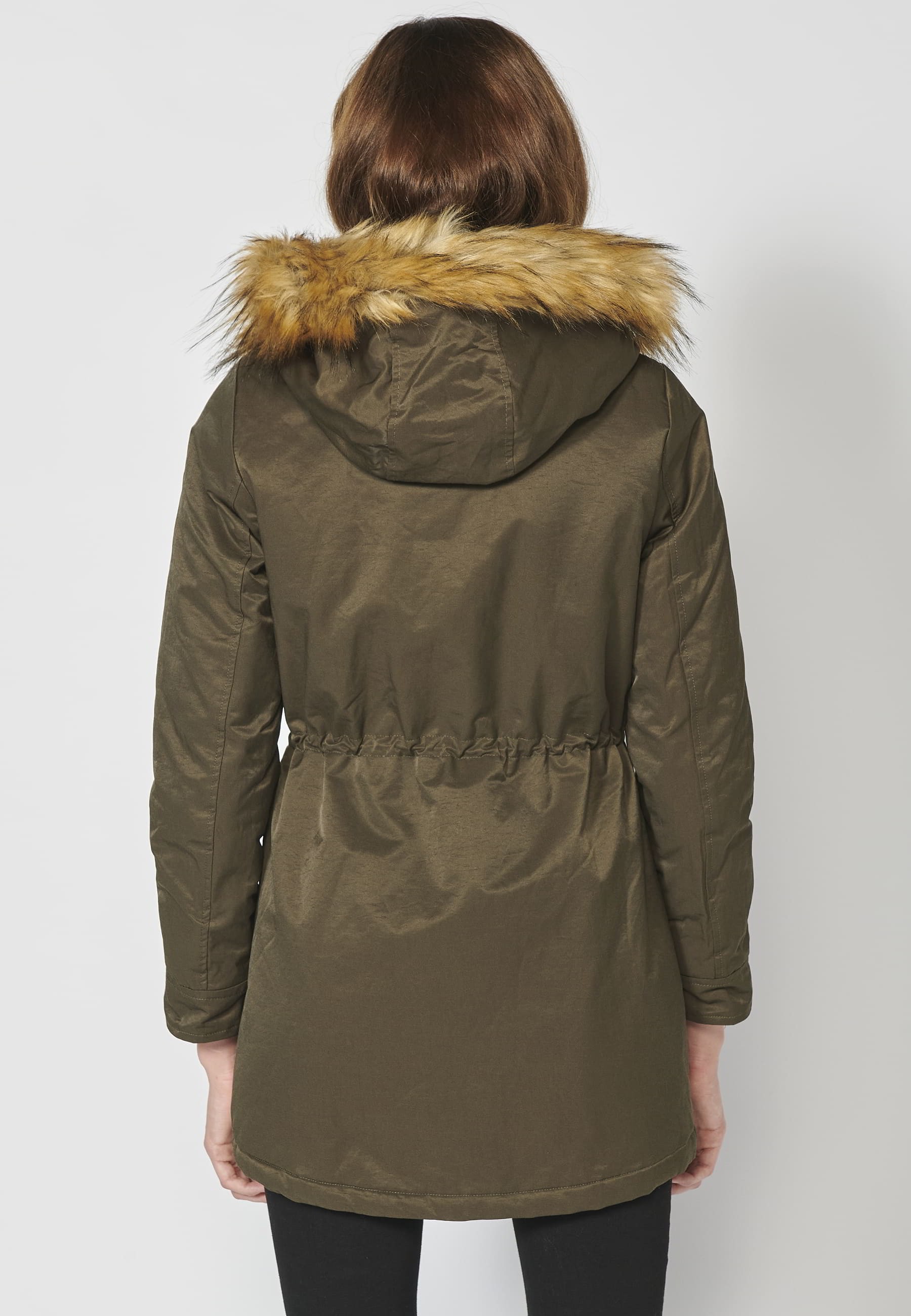 Parka longue matelassée à capuche amovible en Noir pour Femme 1