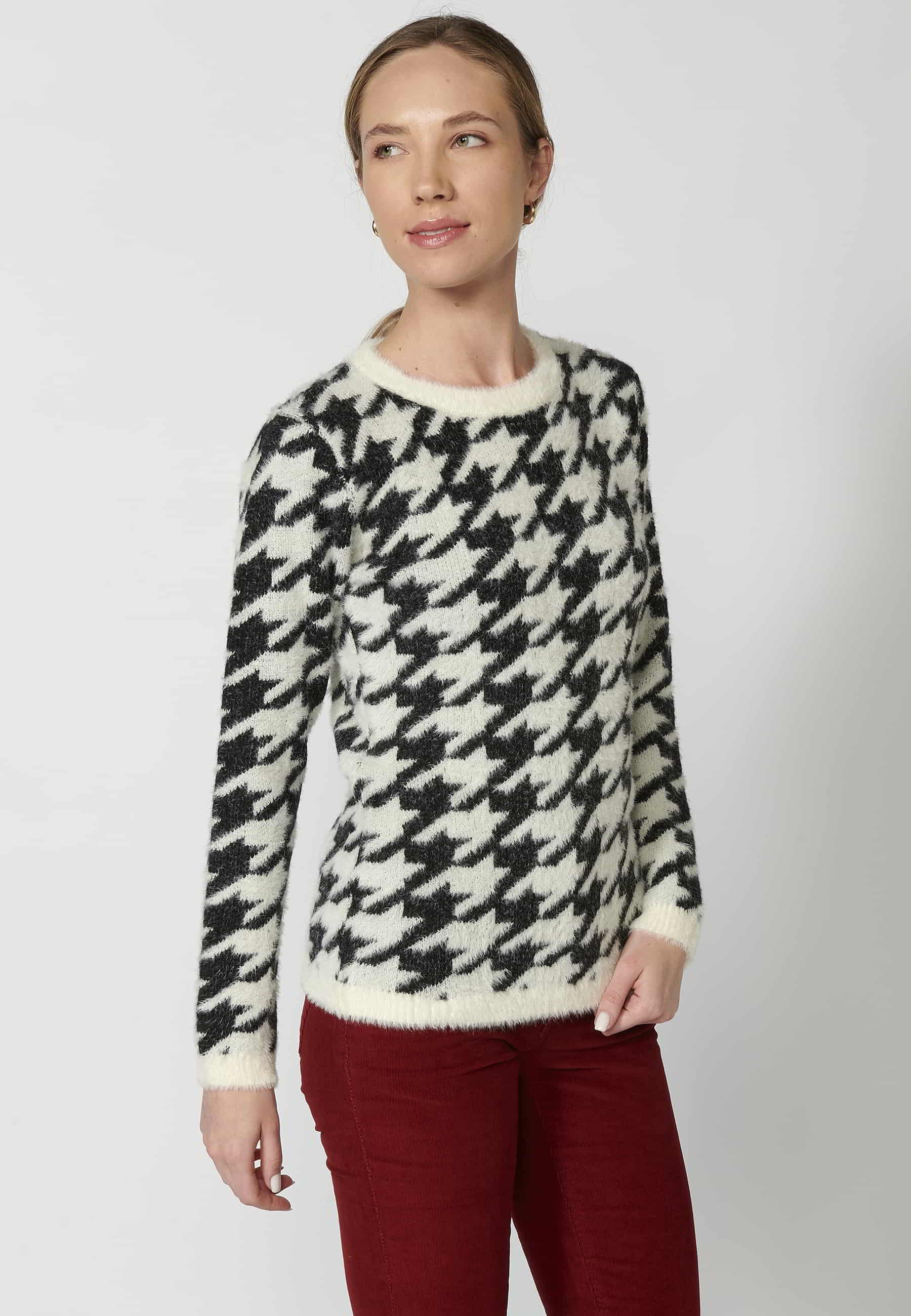 Pull col rond manches longues écru et noir pour femme 3