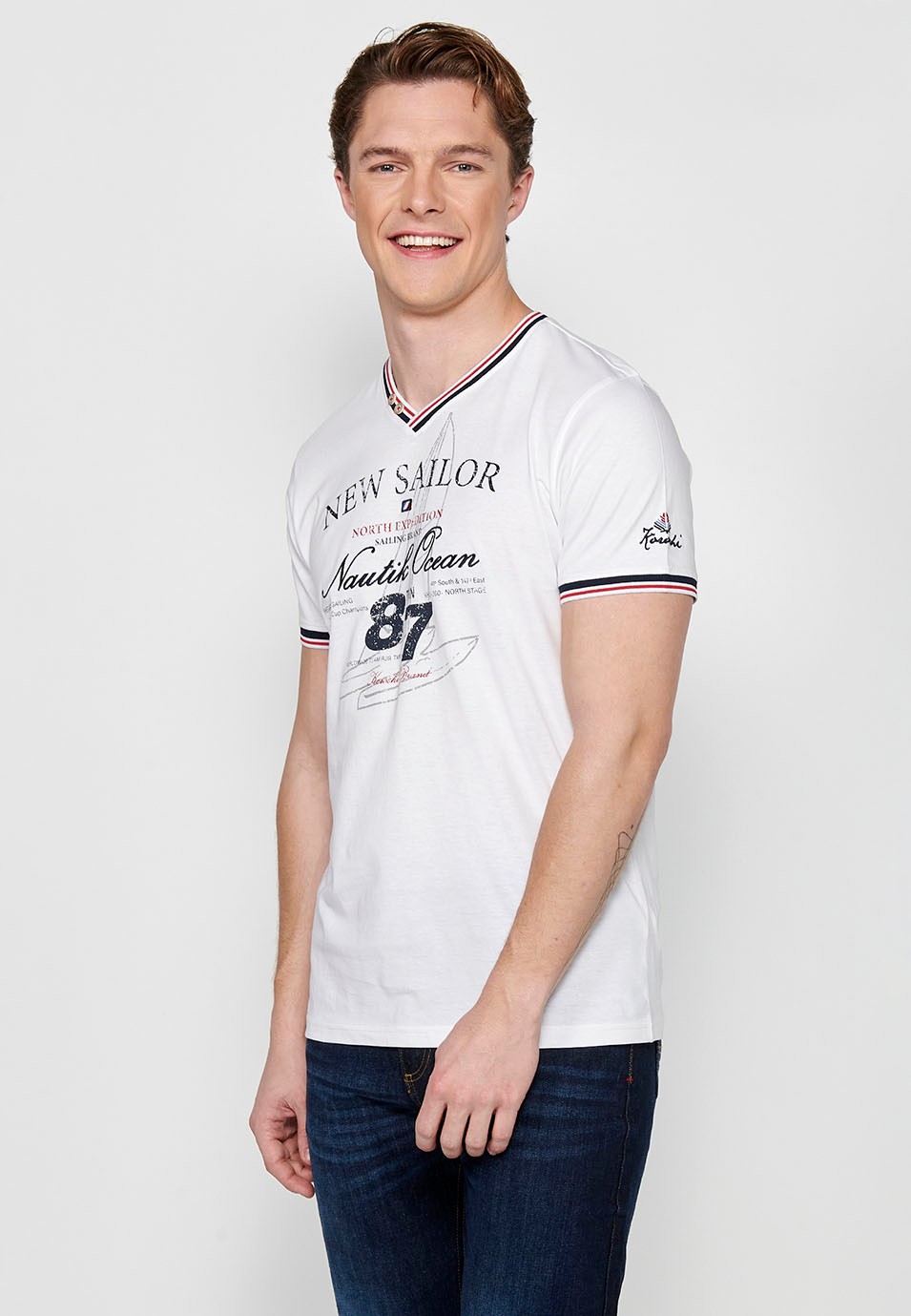 Men's white button-down V-neck cotton short-sleeved T-shirt