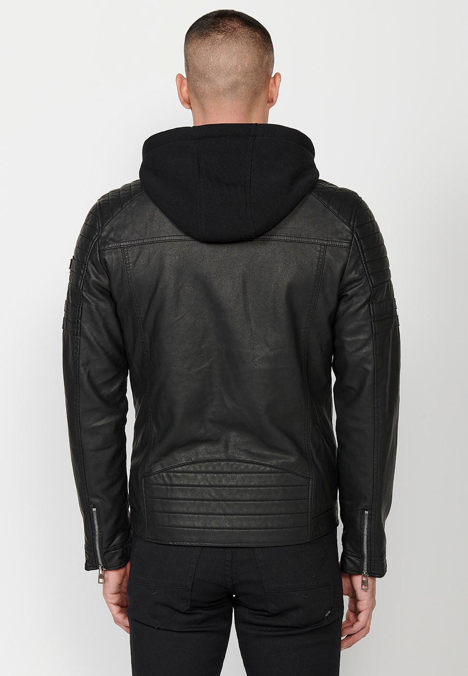 Chaqueta Cazadora efecto piel con Cuello con capucha con Cierre delantero con cremallera y Bolsillos color Negro para Hombre 4