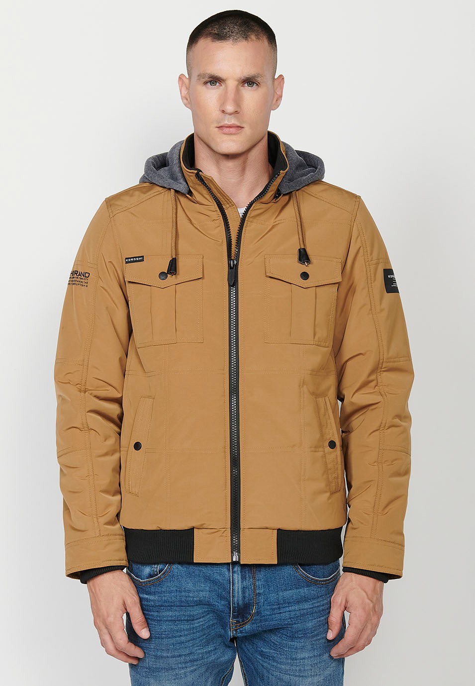 Braune Herren-Steppjacke mit Kragen und Kapuze mit Frontverschluss und Reißverschluss 4