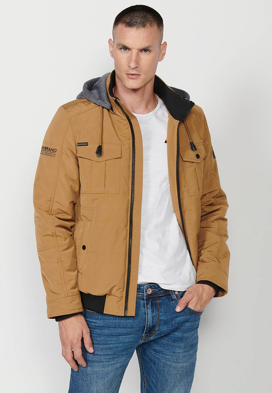 Braune Herren-Steppjacke mit Kragen und Kapuze mit Frontverschluss und Reißverschluss 8