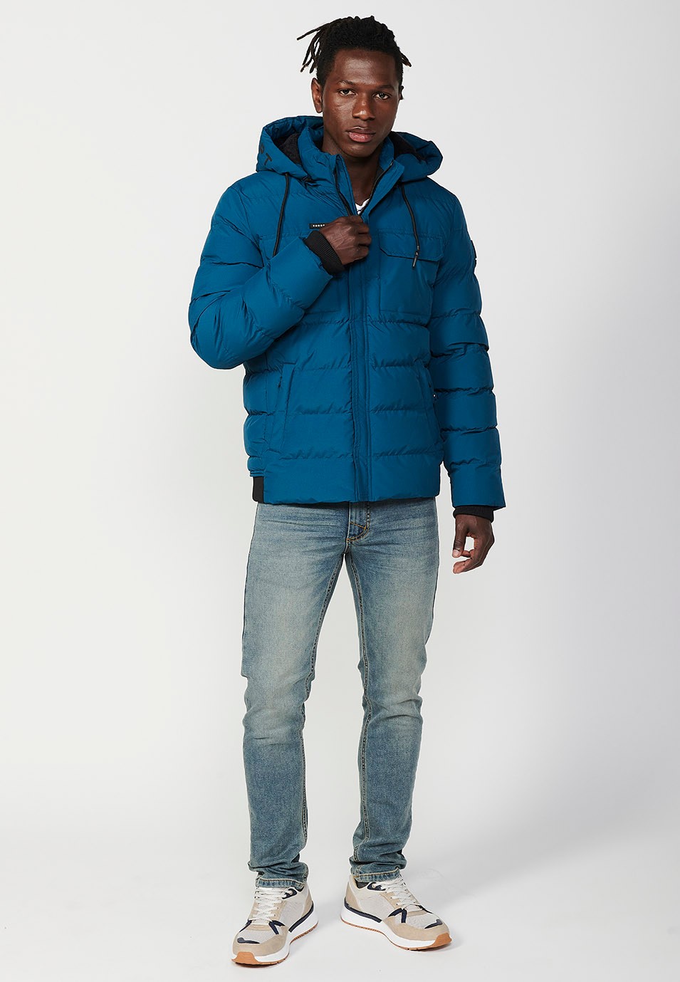 Mens Quilted Jacket with Hooded Collar and Front Zip Closure and Pockets in Blue