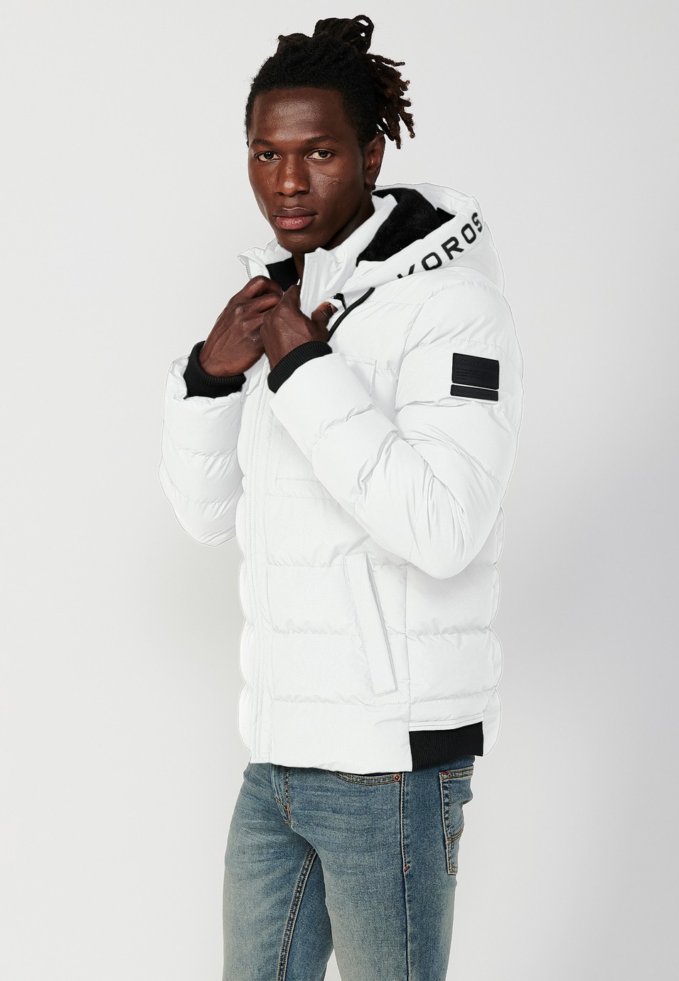 Quilted jacket with hooded collar and front zip closure and pockets in ecru for Men