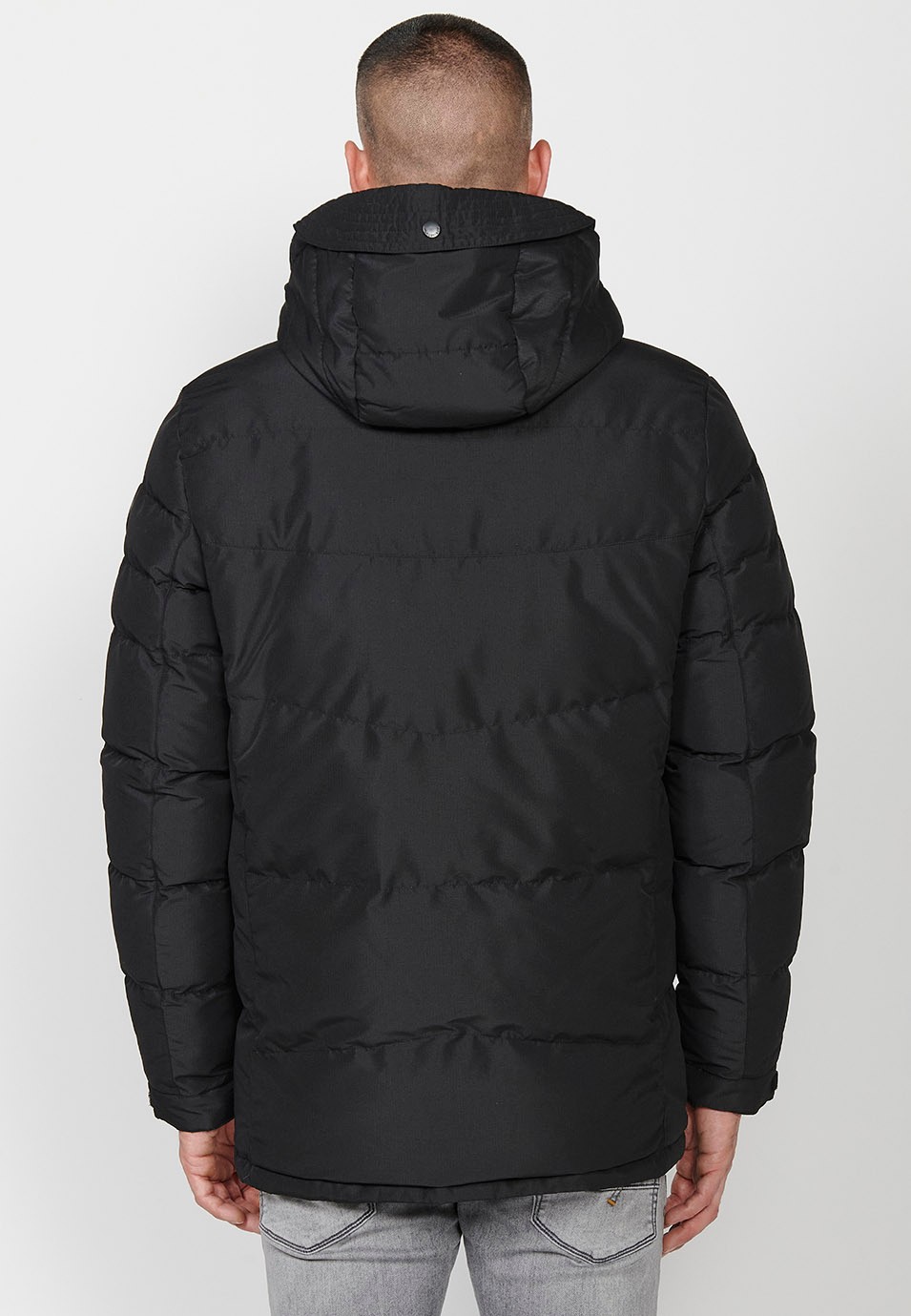 Veste matelassée avec col et capuche avec fermeture sur le devant et fermeture éclair pour homme en noir 5