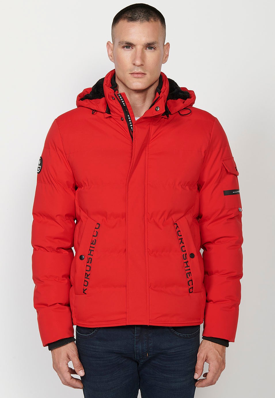 Veste matelassée pour homme rouge avec col et capuche avec fermeture frontale et fermeture éclair avec poches 8