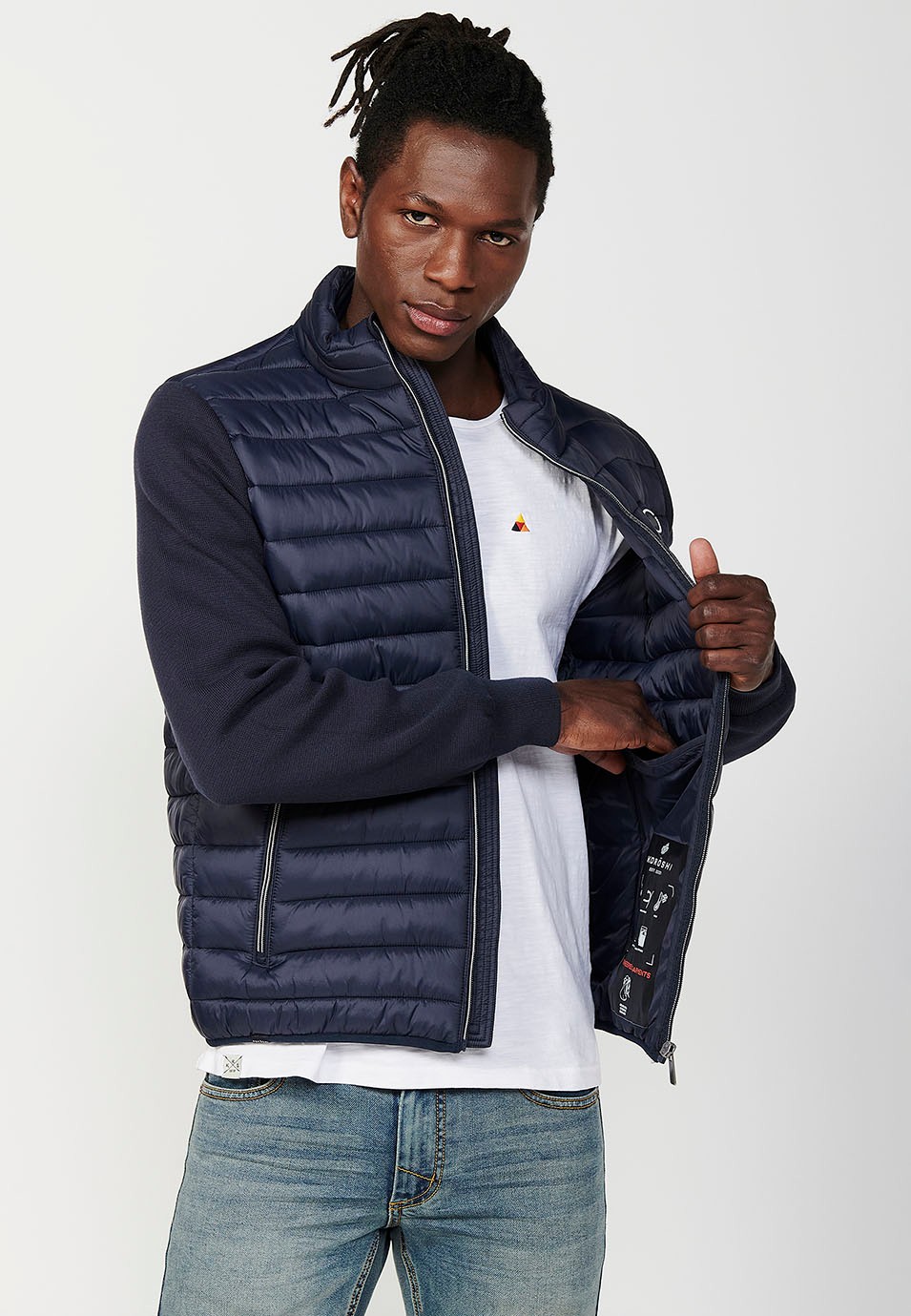  Chaqueta sudadera con cuello alto de manga larga con cierre delantero y cremallera para hombre de color navy 1.916 / 5.000 Veste sweat-shirt bleu marine à manches longues et col montant avec fermeture sur le devant et fermeture éclair pour homme