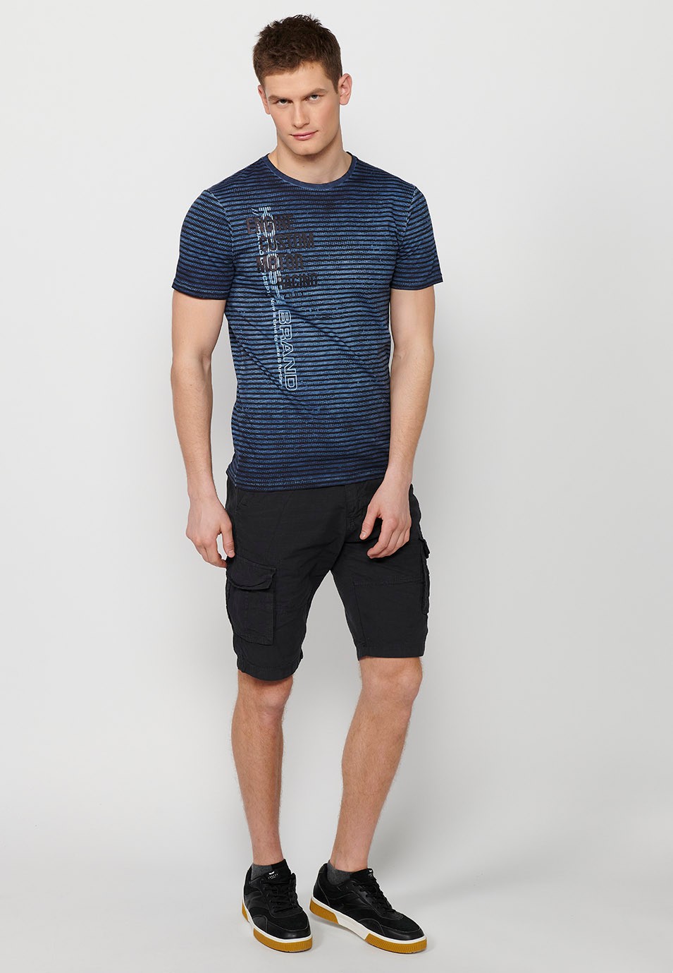 Short-sleeved Cotton T-shirt with striped print and round neck in Blue for Men