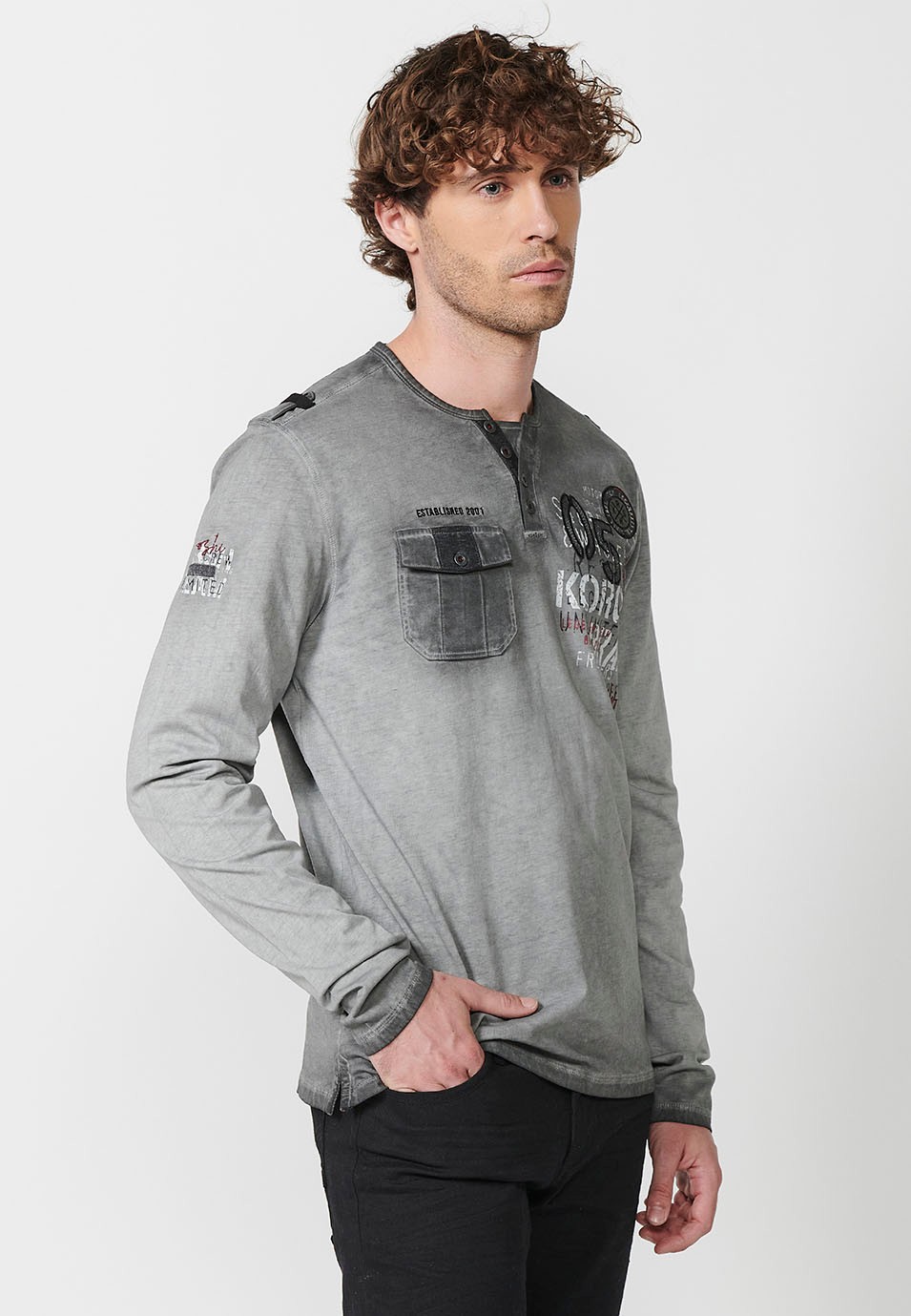 Men's Grey Crew Neck Long Sleeve T-Shirt with Front Detail and Slit