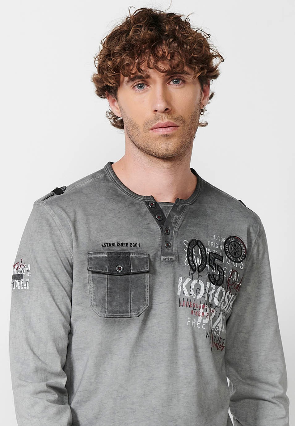 Men's Grey Crew Neck Long Sleeve T-Shirt with Front Detail and Slit