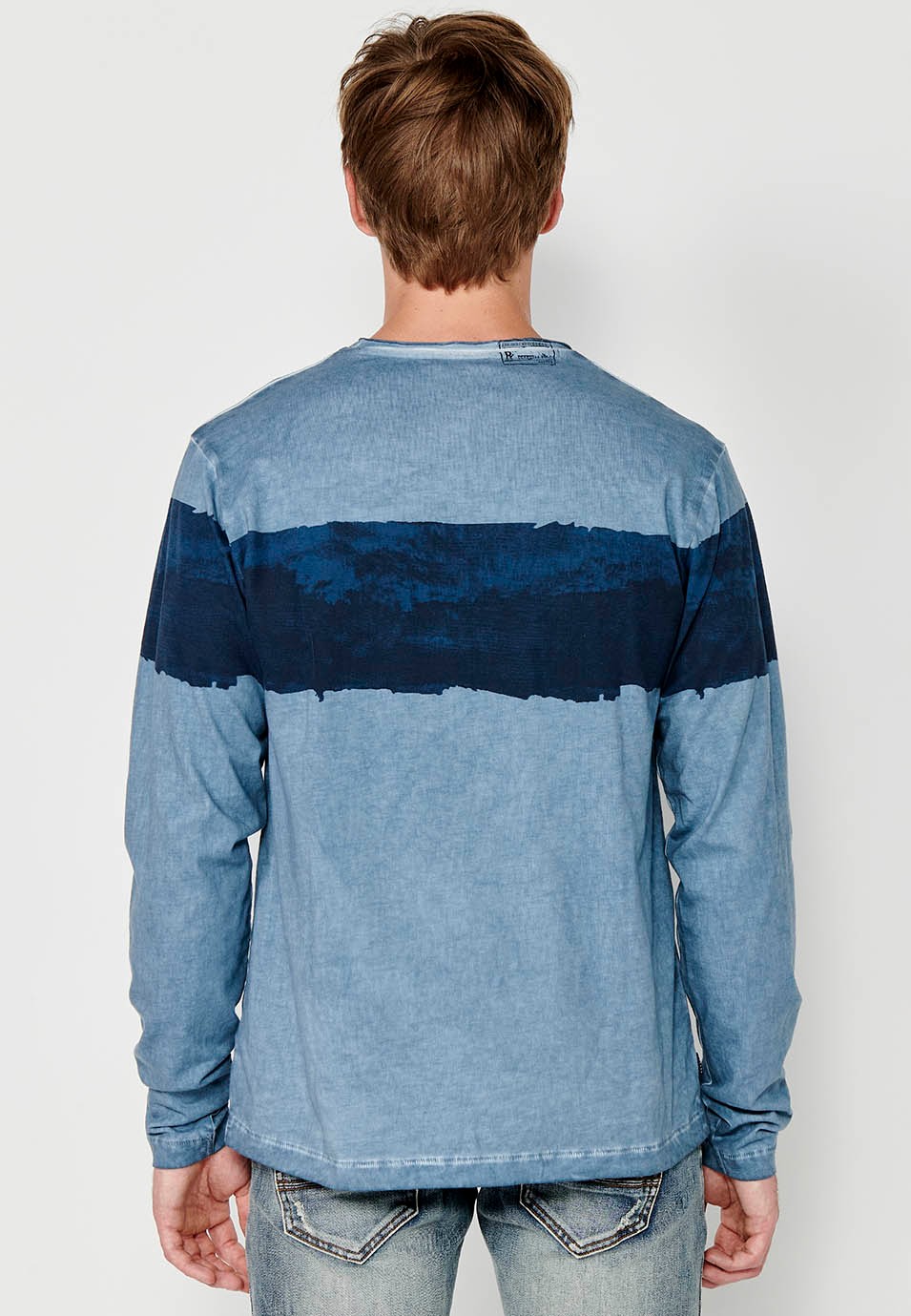 T-shirt homme bleu à manches longues et col rond avec détail imprimé sur le devant