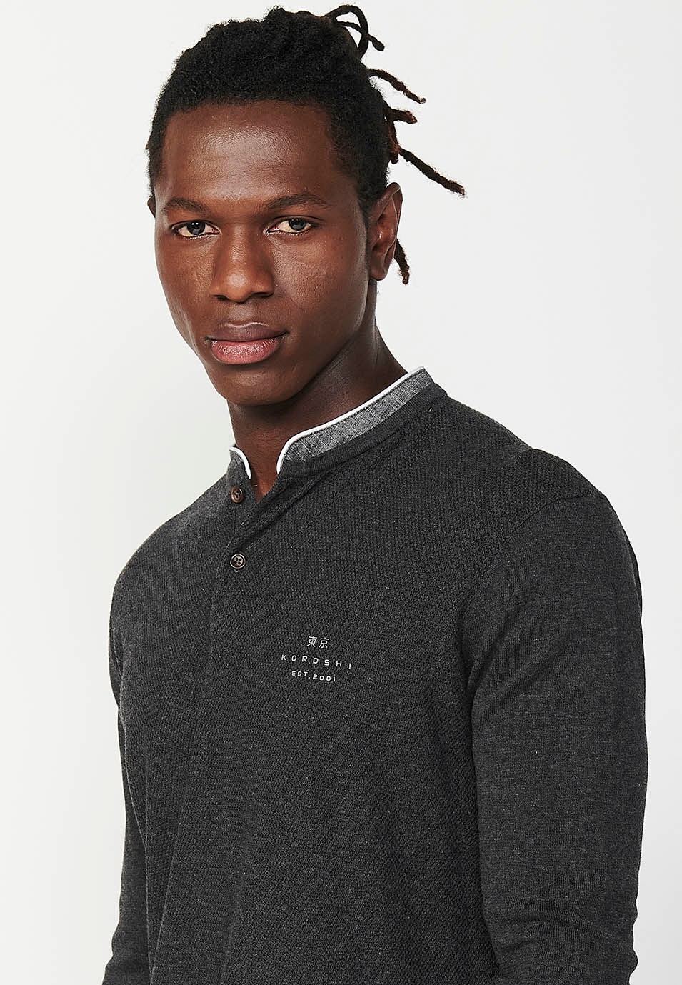 Polo Homme Noir Manches Longues Col Rond Ouverture Boutonnée 5