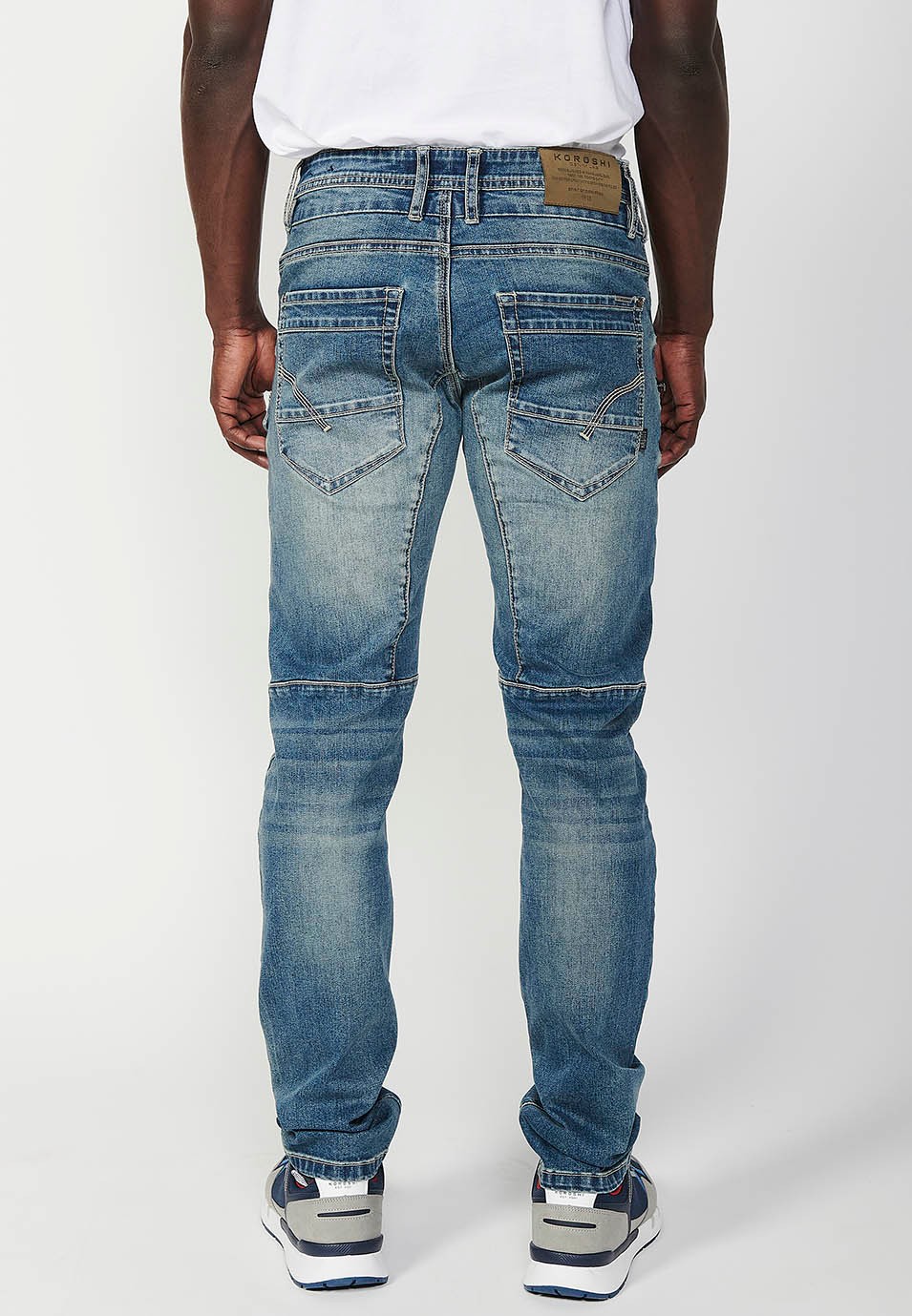 Pantalon long cargo de travail coupe régulière avec fermeture éclair sur le devant et fermeture boutonnée et poches en bleu pour homme