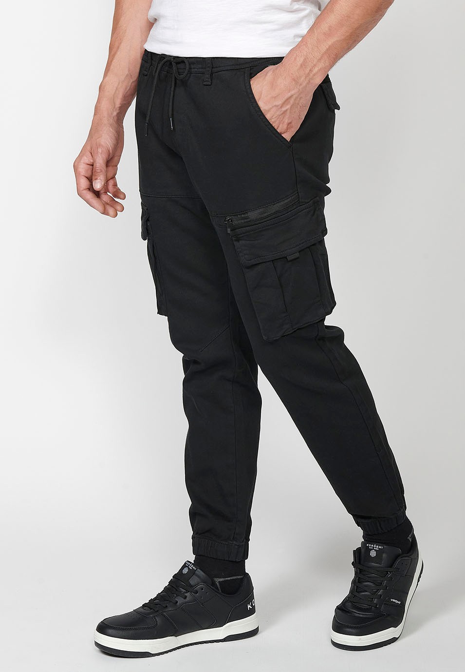 Men's black jogger pants with elastic waist and ankles and pockets 2