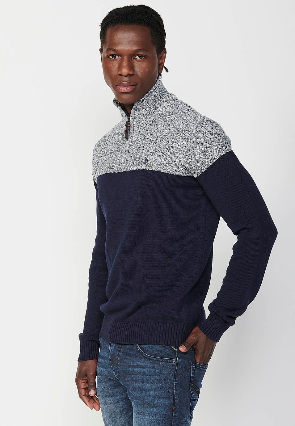 Men's navy two-tone zip-up turtleneck tricot sweater