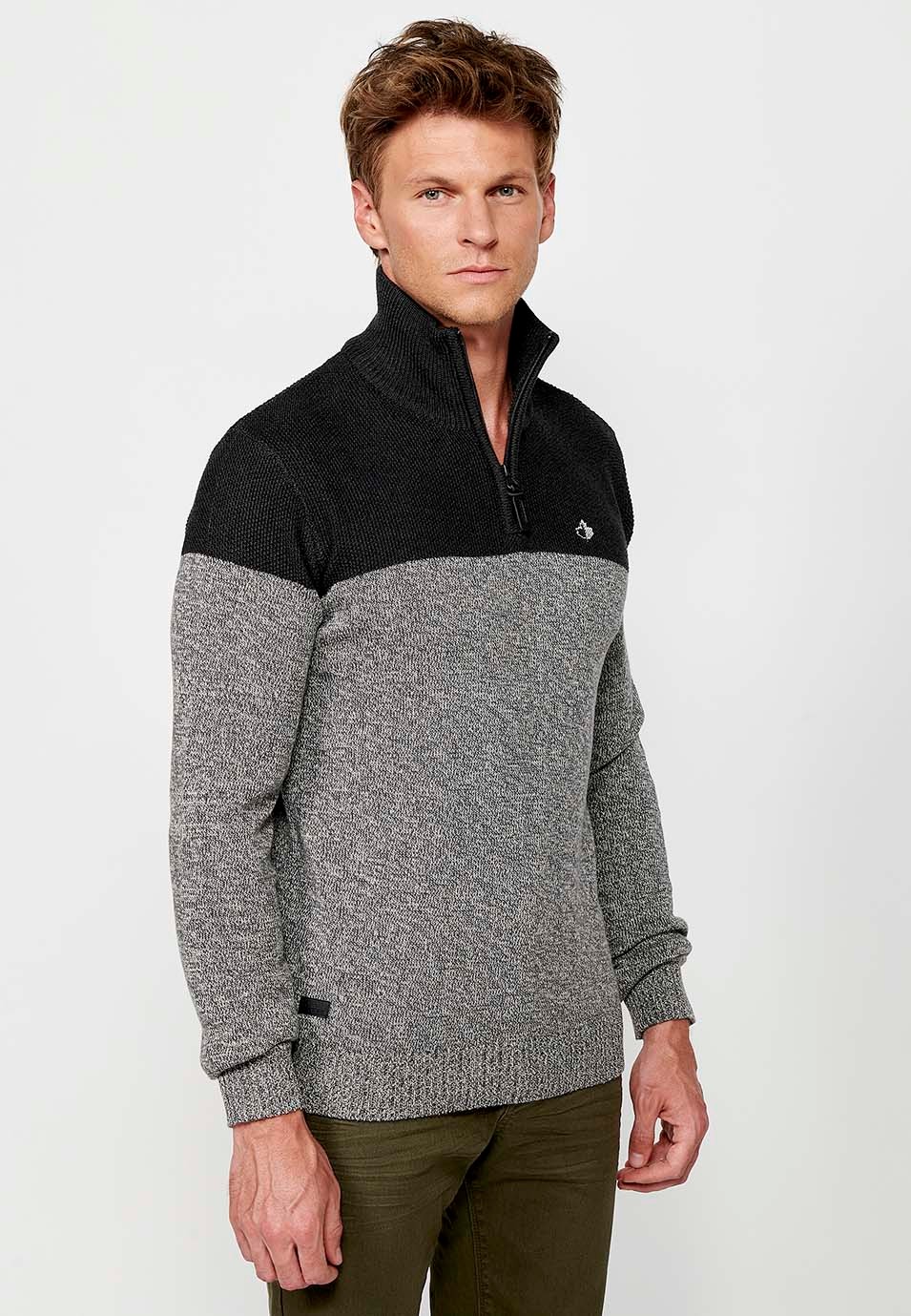 Pull en tricot à col montant et fermeture éclair bicolore pour homme en gris 2