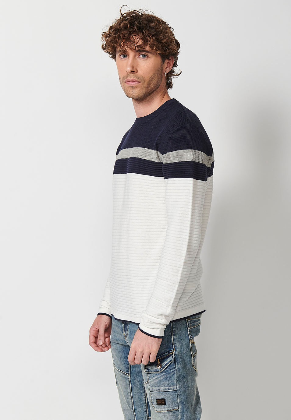 Men's multi-coloured striped crew neck tricot jumper in ecru 6