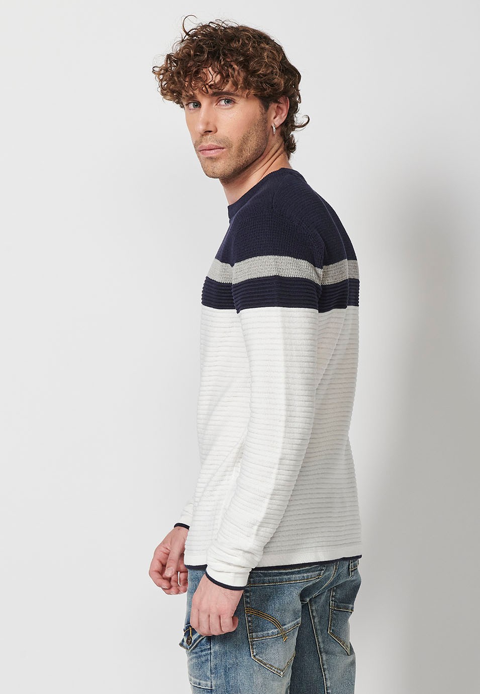 Men's multi-coloured striped crew neck tricot jumper in ecru 1