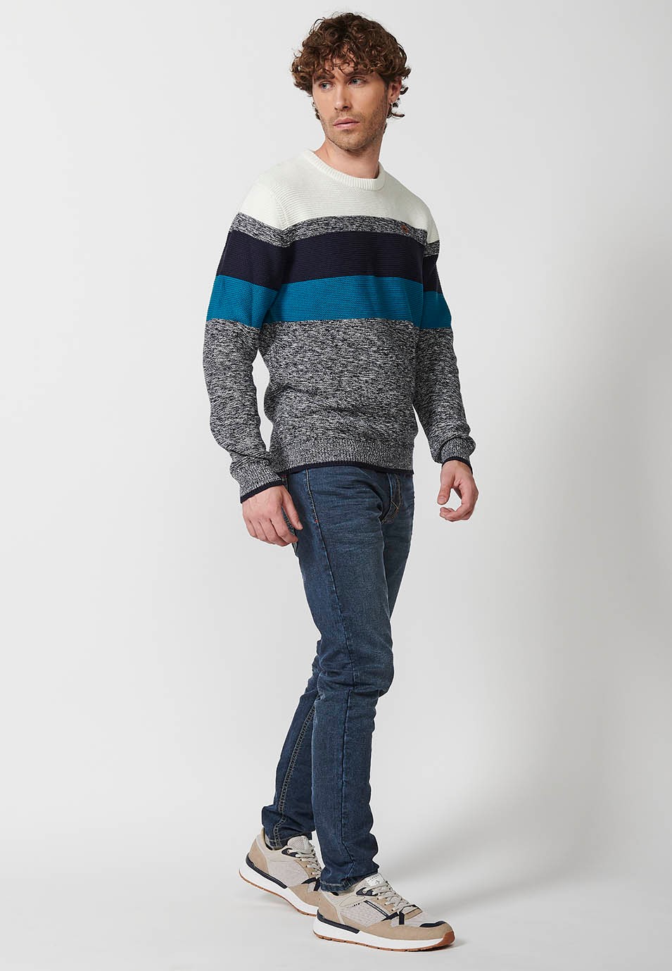 Men's striped crew neck knit jumper in ecru 4