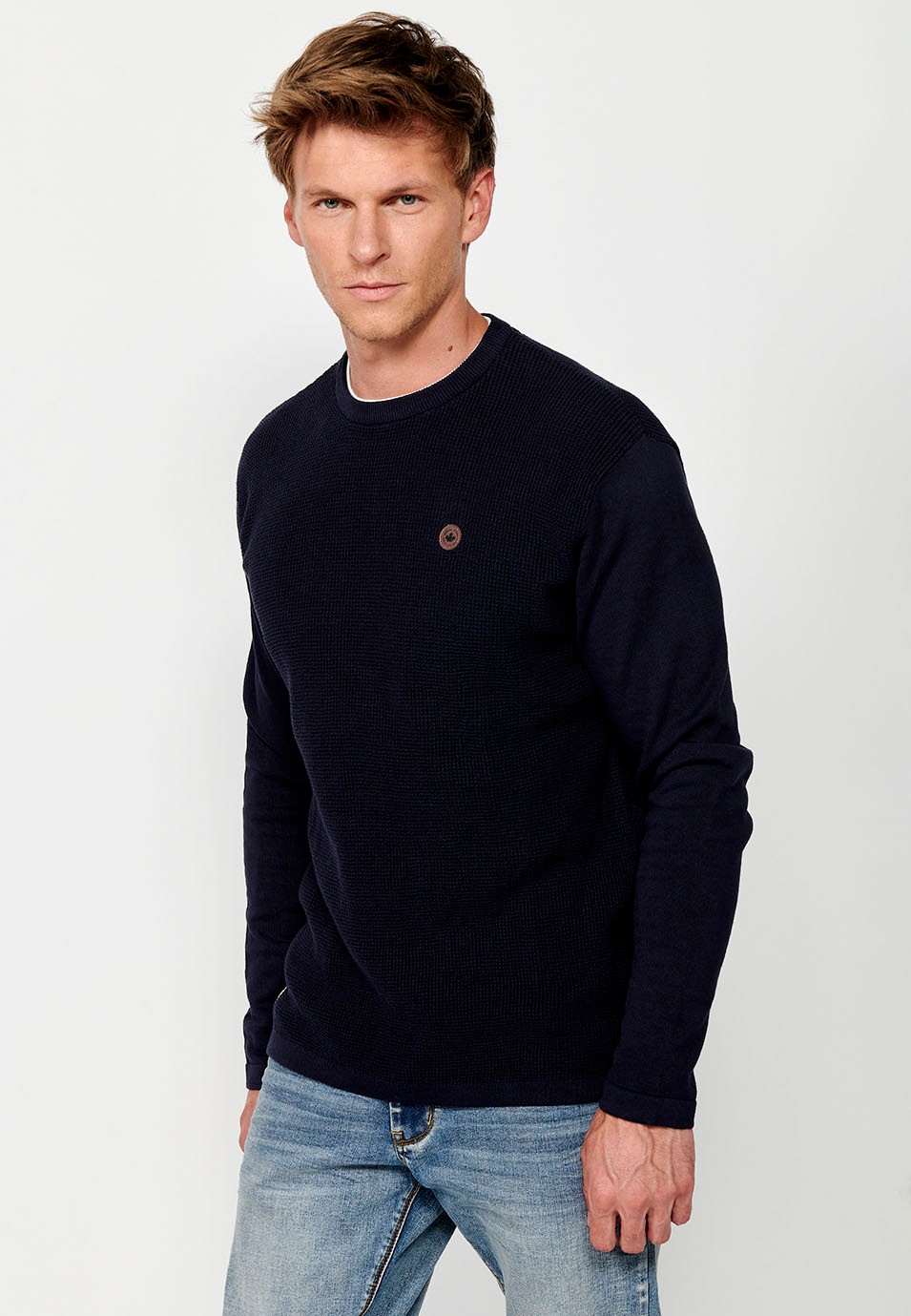 Pull en tricot texturé à col rond pour homme en bleu marine 6