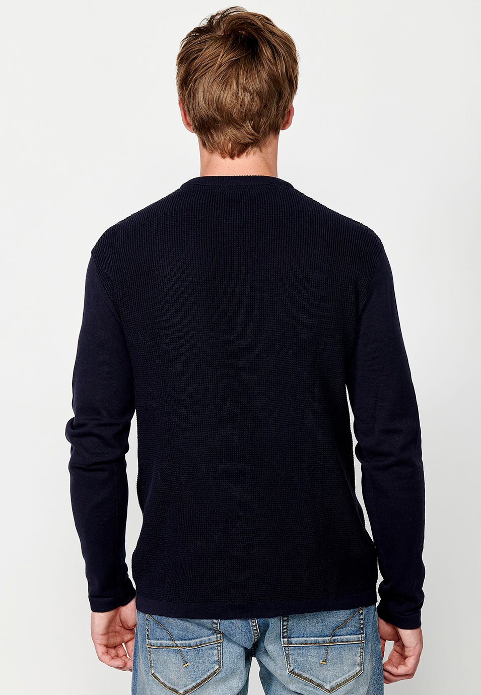 Pull en tricot texturé à col rond pour homme en bleu marine 1