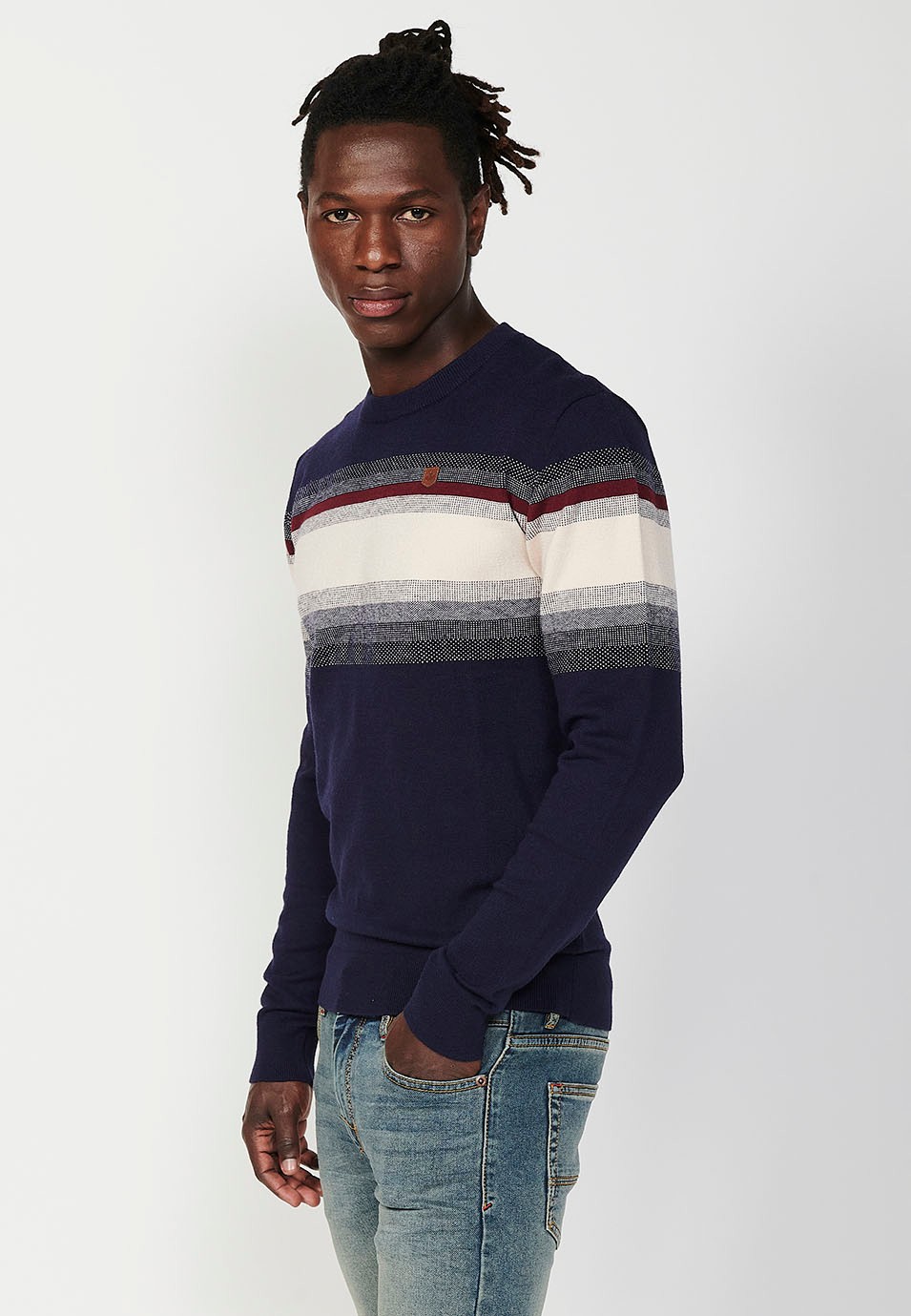 Pull en tricot fin tricolore à col rond pour homme en bleu marine