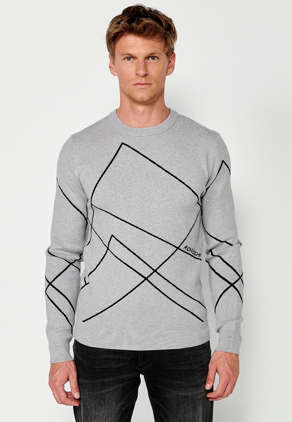 Men's grey geometric pattern fine knit jumper with round neck