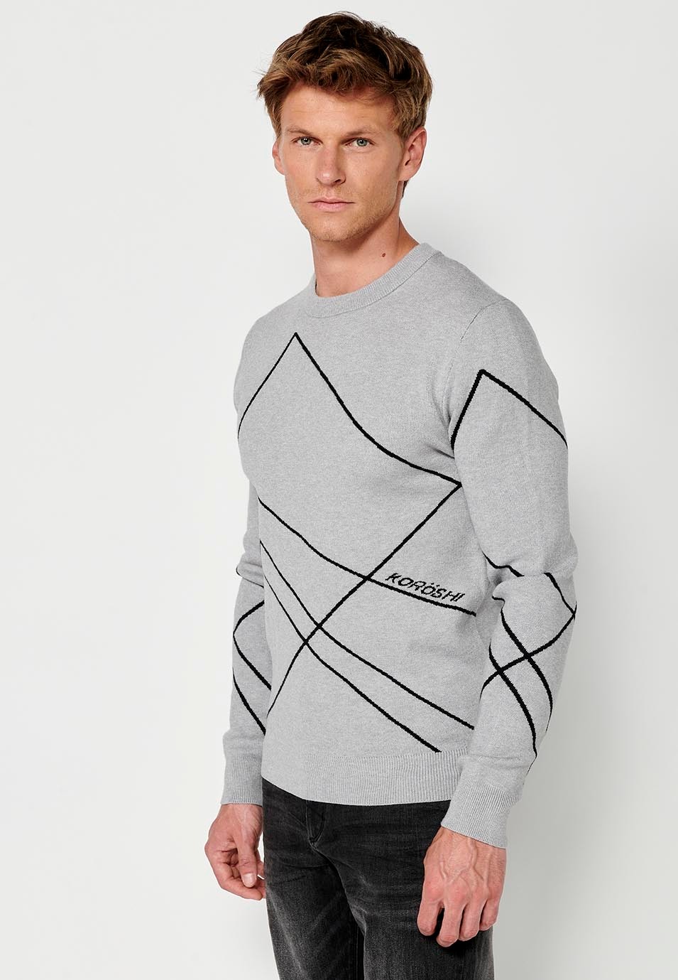 Men's grey geometric pattern fine knit jumper with round neck 3