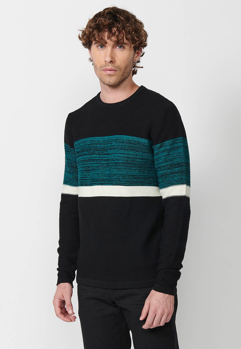 Pull en tricot tricolore à col rond pour homme en noir