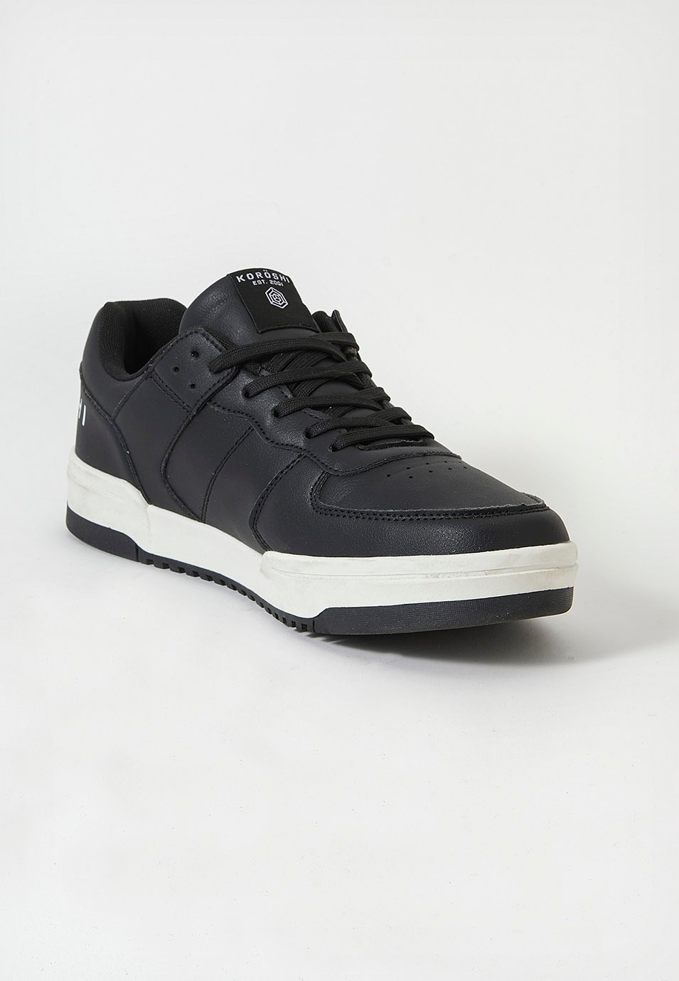 Zapatillas casual sneaker para hombre en color negro 4