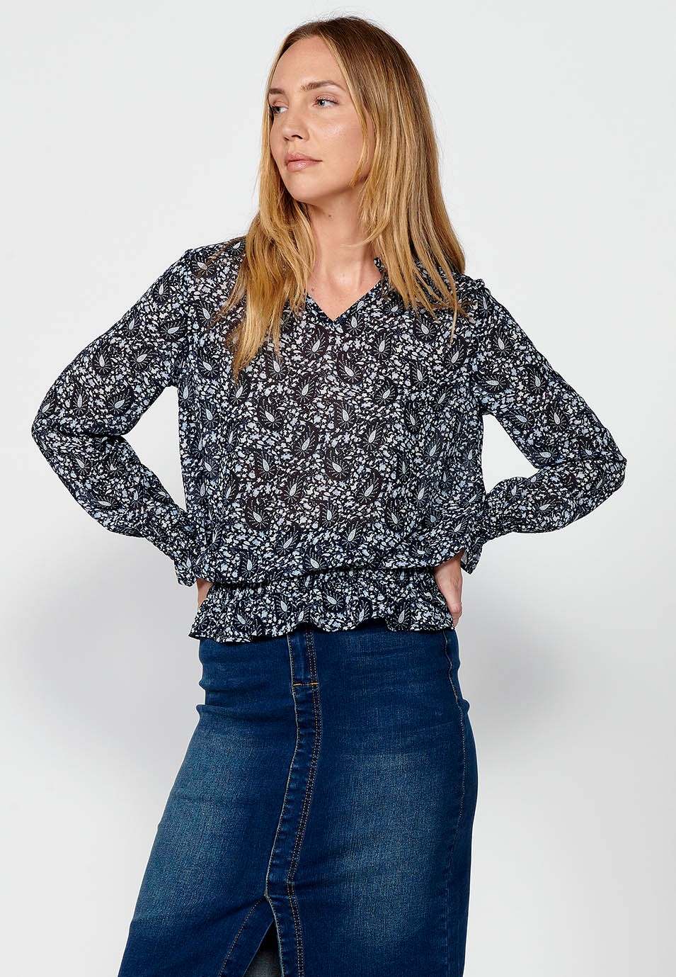 Blouse en mousseline marine à manches longues, encolure en V, bas caoutchoutés et imprimé cachemire pour Femme