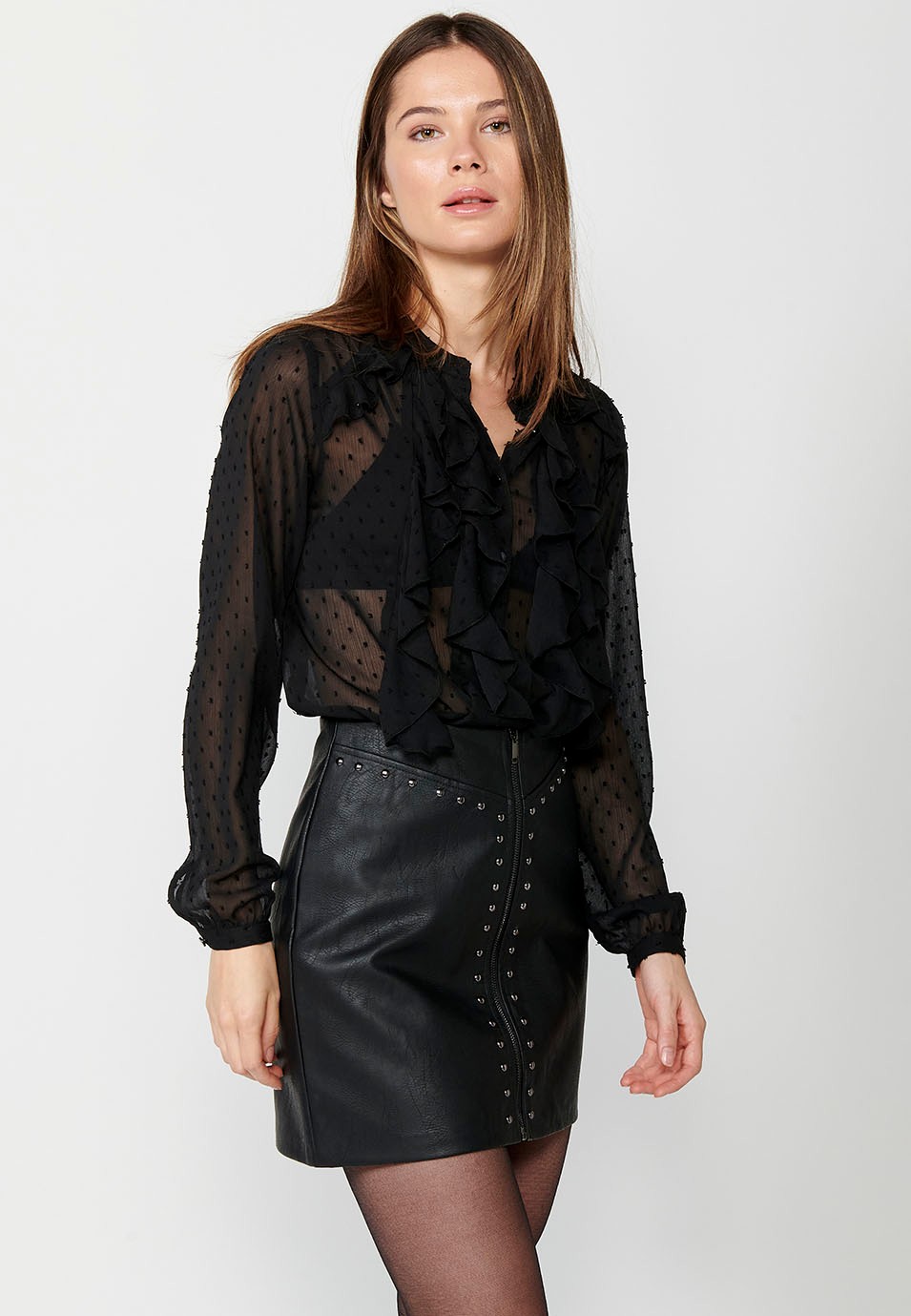 Chiffon blouse with ruffles on the front and paisley print in plumeti fabric for women in black