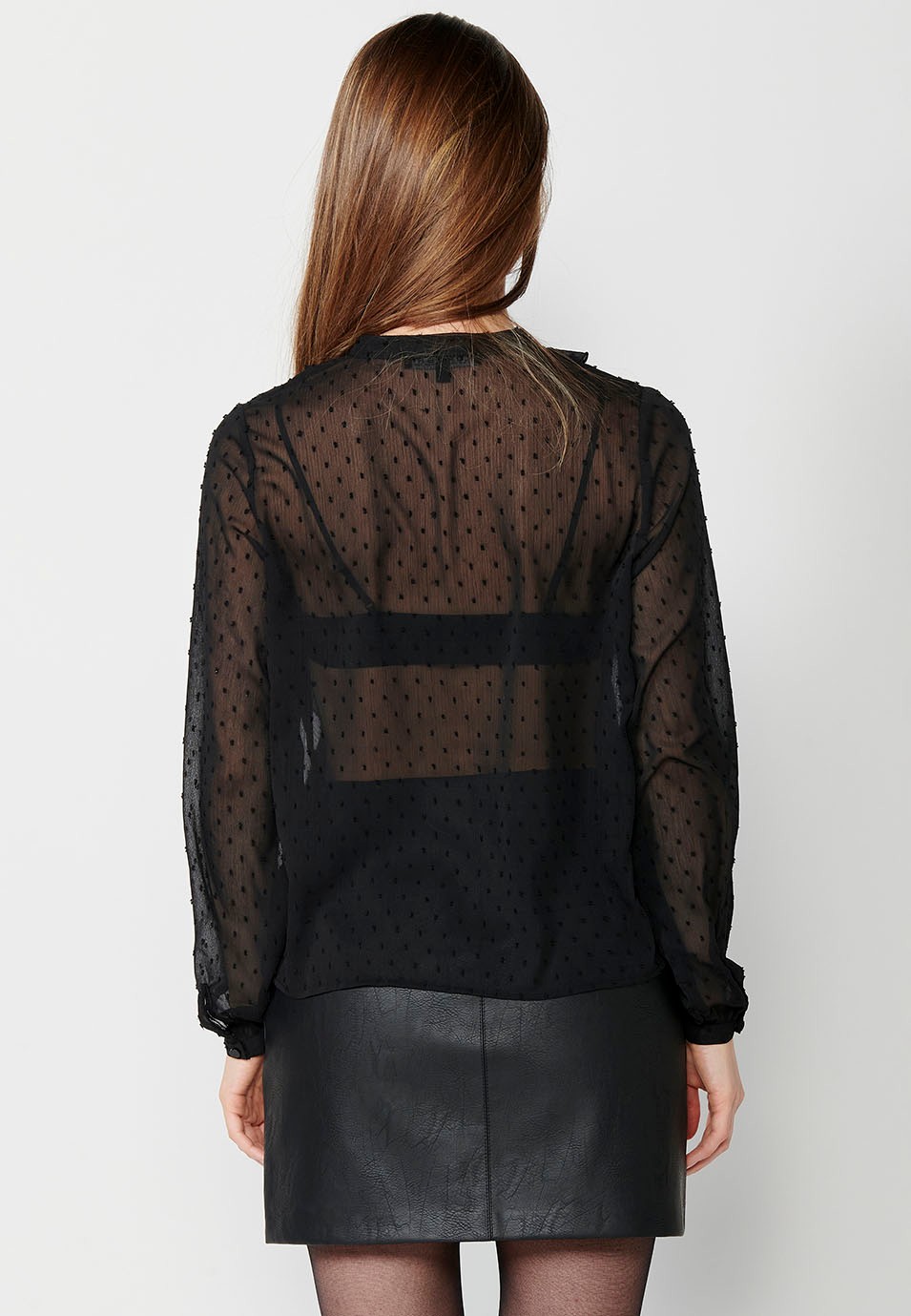 Chiffon blouse with ruffles on the front and paisley print in plumeti fabric for women in black