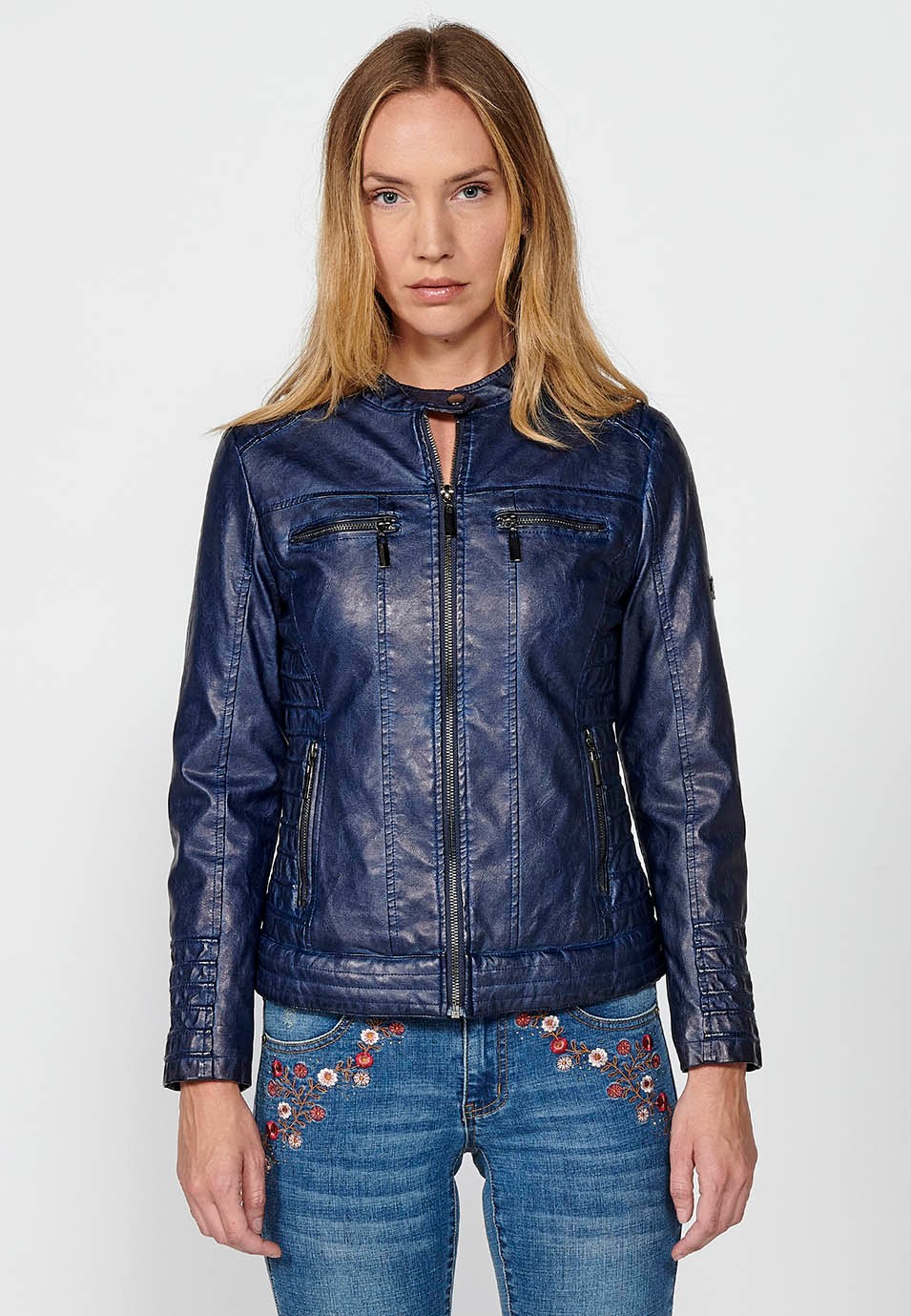 Blouson style motard bleu en simili cuir effet lavé doublé de fourrure synthétique pour Femme 4