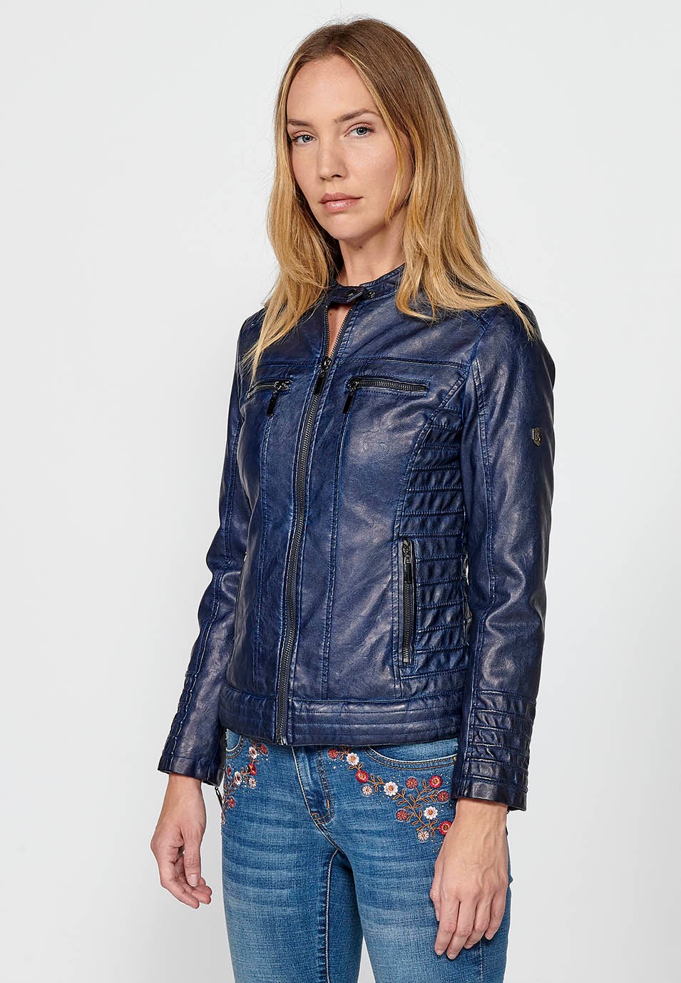 Blouson style motard bleu en simili cuir effet lavé doublé de fourrure synthétique pour Femme 2