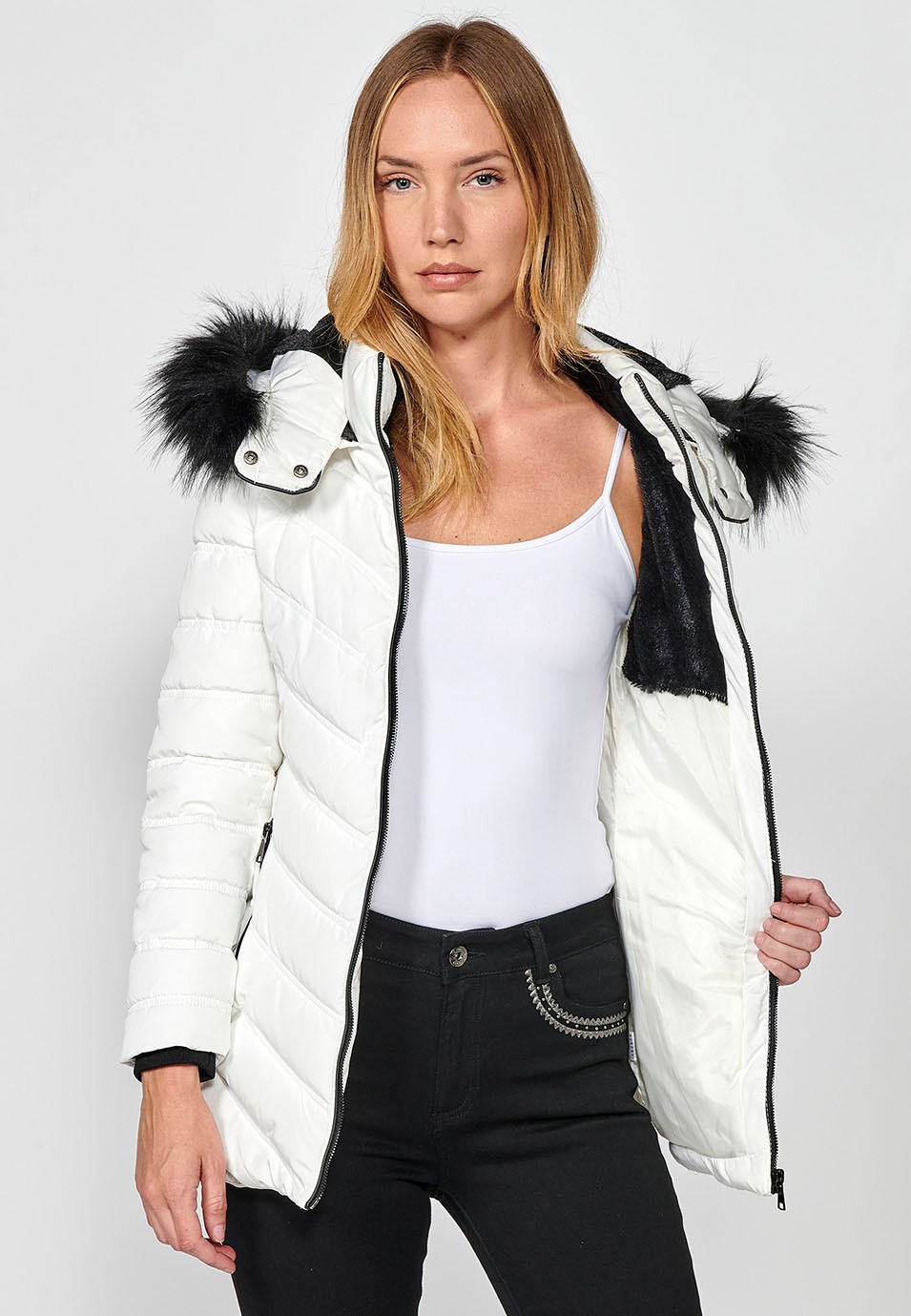 Women's Quilted Faux Fur Hooded Collar Zip Front Jacket in White