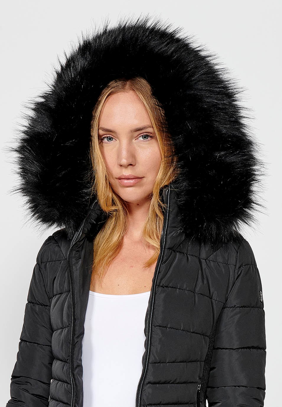 Women's Quilted Faux Fur Collar Hooded Zip Front Jacket in Black 5