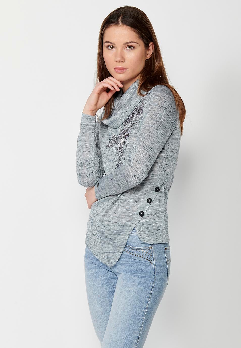 Gray long-sleeved T-shirt with roll-up collar and front embroidery and asymmetrical hem for women