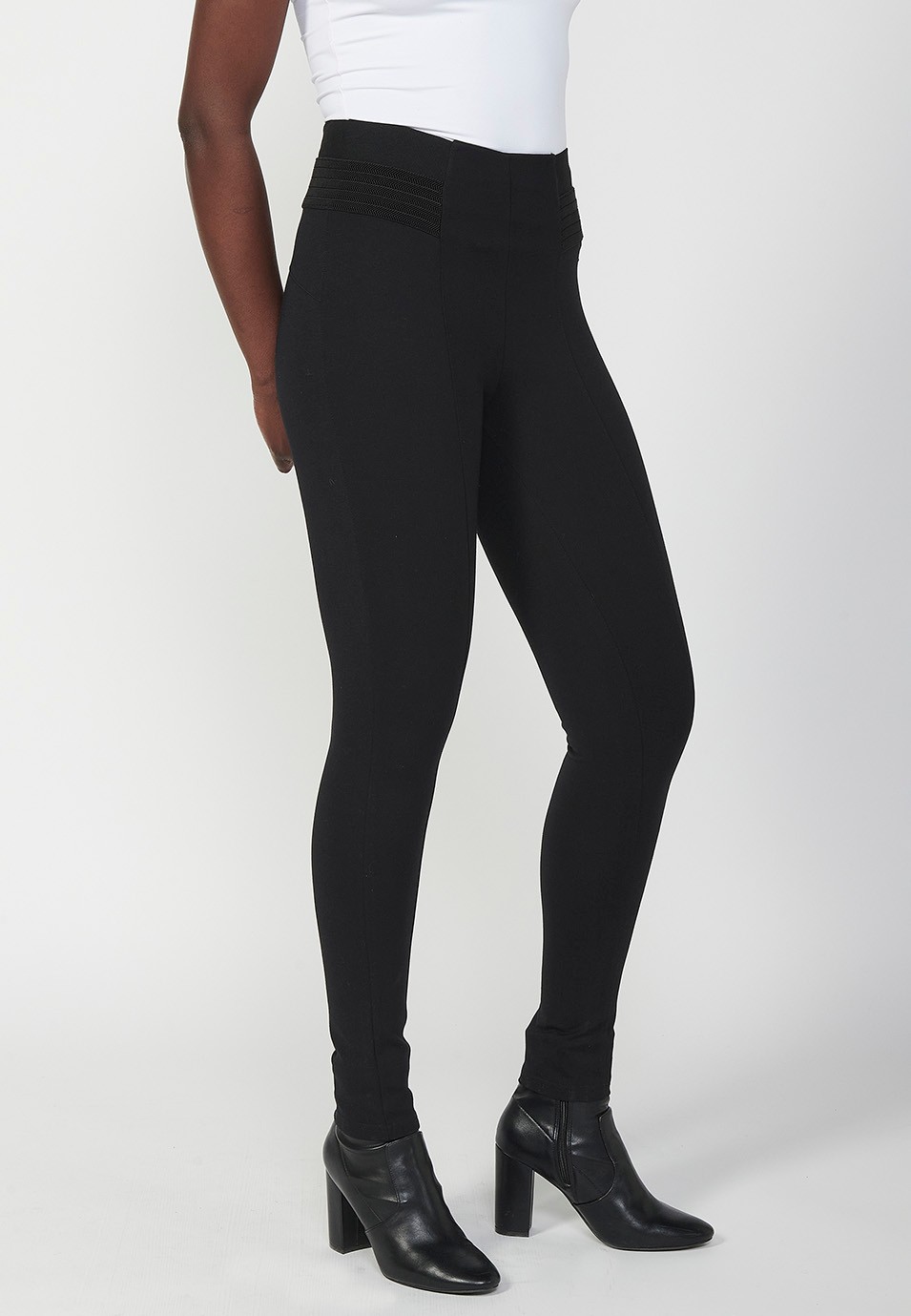 Pantalón leggings push up con tejido punto roma color negro y cintura goma ancha para Mujer