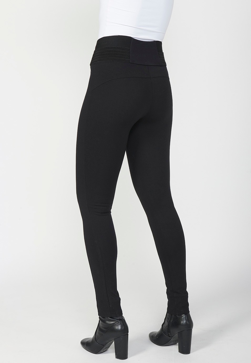 Pantalón leggings push up con tejido punto roma color negro y cintura goma ancha para Mujer