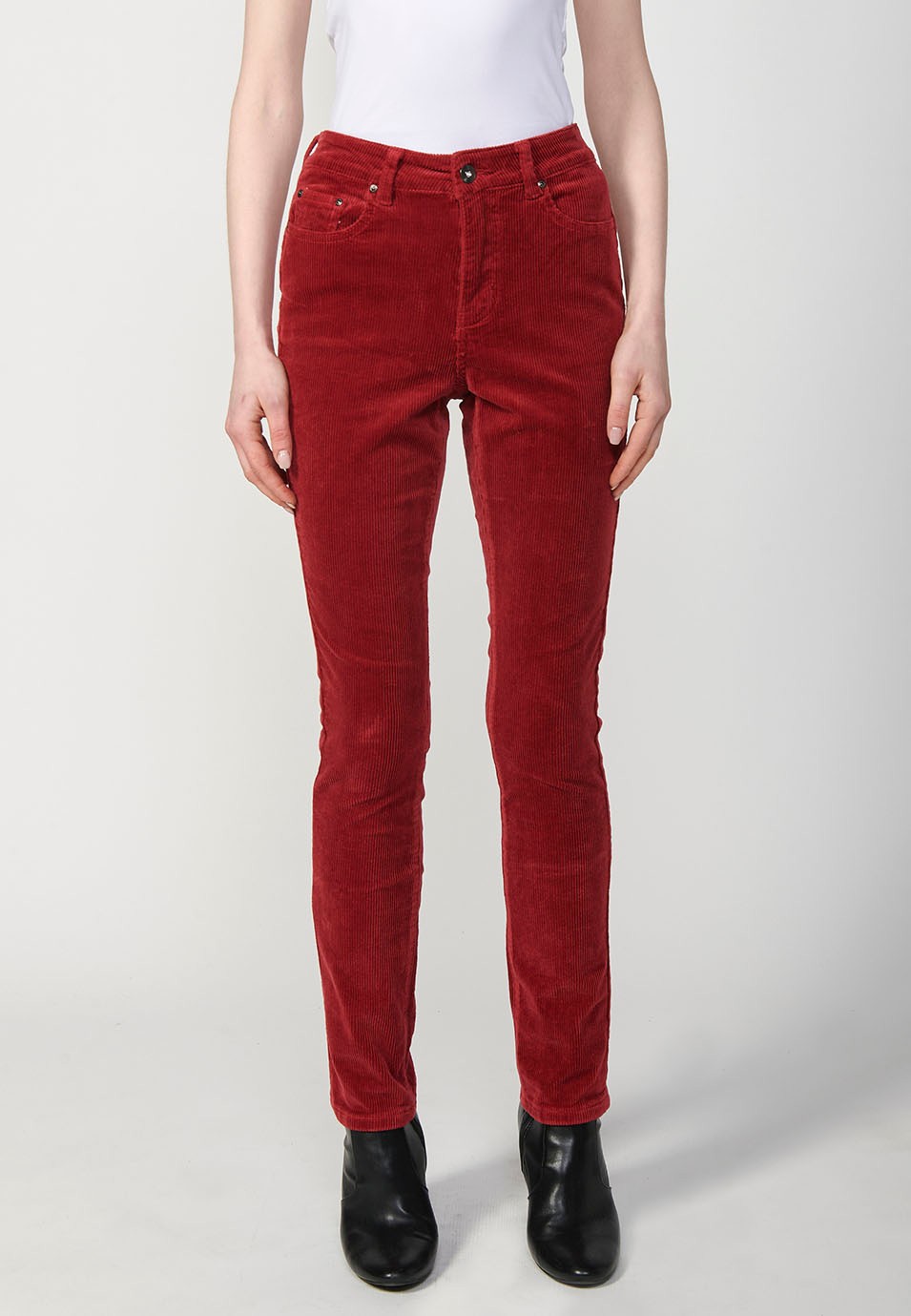 Women's regular fit corduroy push-up trousers with five pockets in maroon 3