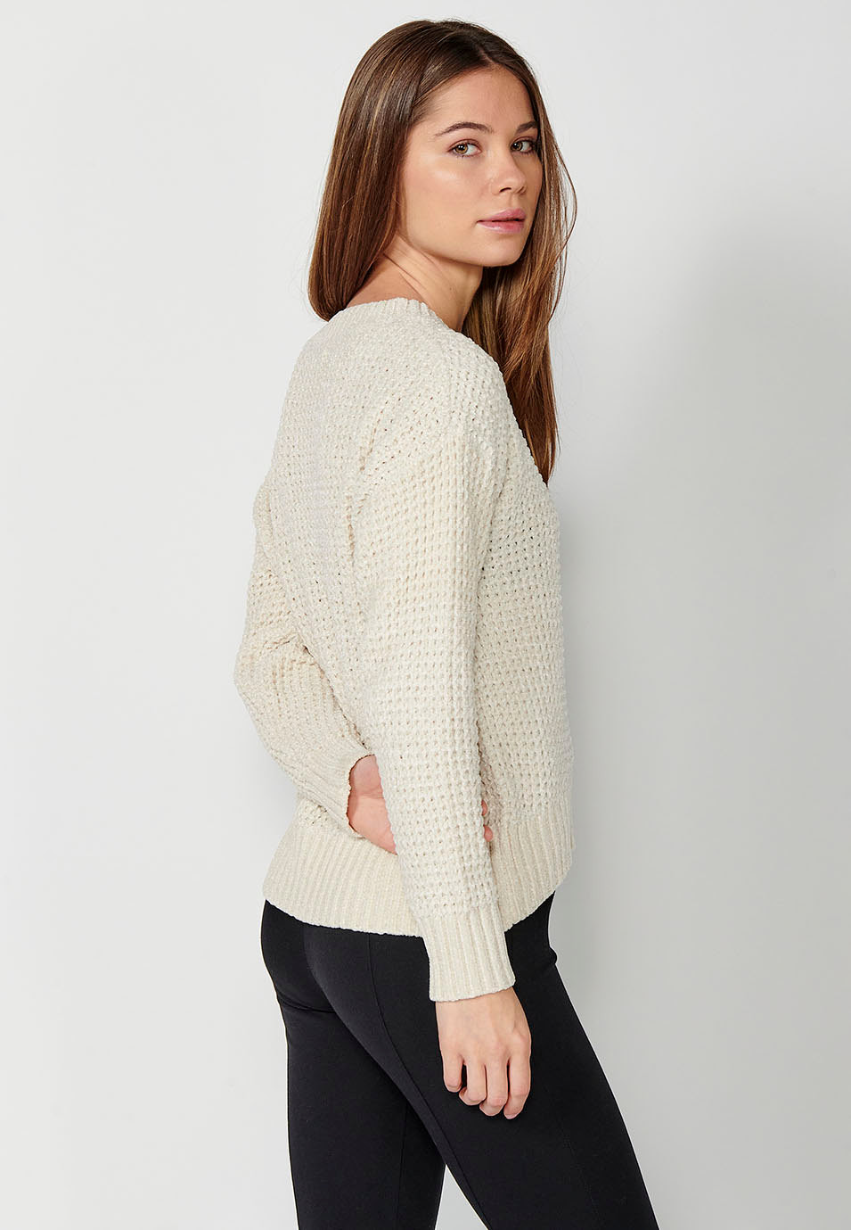 Women's Crew Neck Jumper with Wide Ribbed Hem in Ecru 1