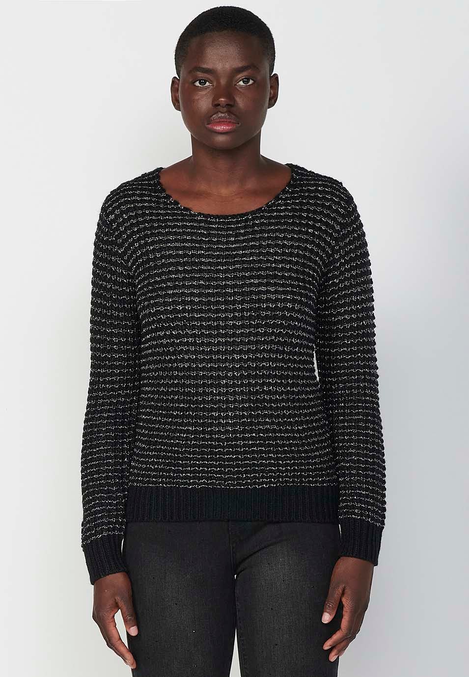 Women's round neck long sleeve jumper in black and silver