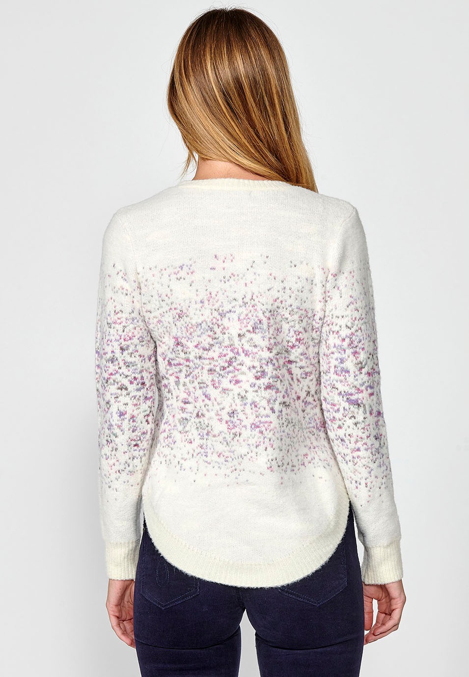 Women's mottled jacquard round neck long sleeve jumper in ecru 3