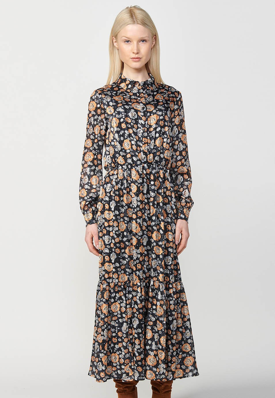 Long shirt-neck dress with long sleeves and a floral print in brown and ochre tones with a ruffle at the bottom and elastic at the waist in Multicolor for Women