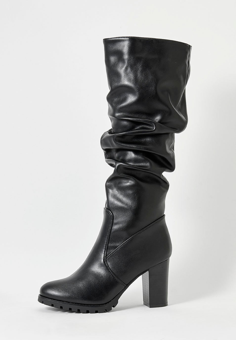 Botte noire à talon pour femme