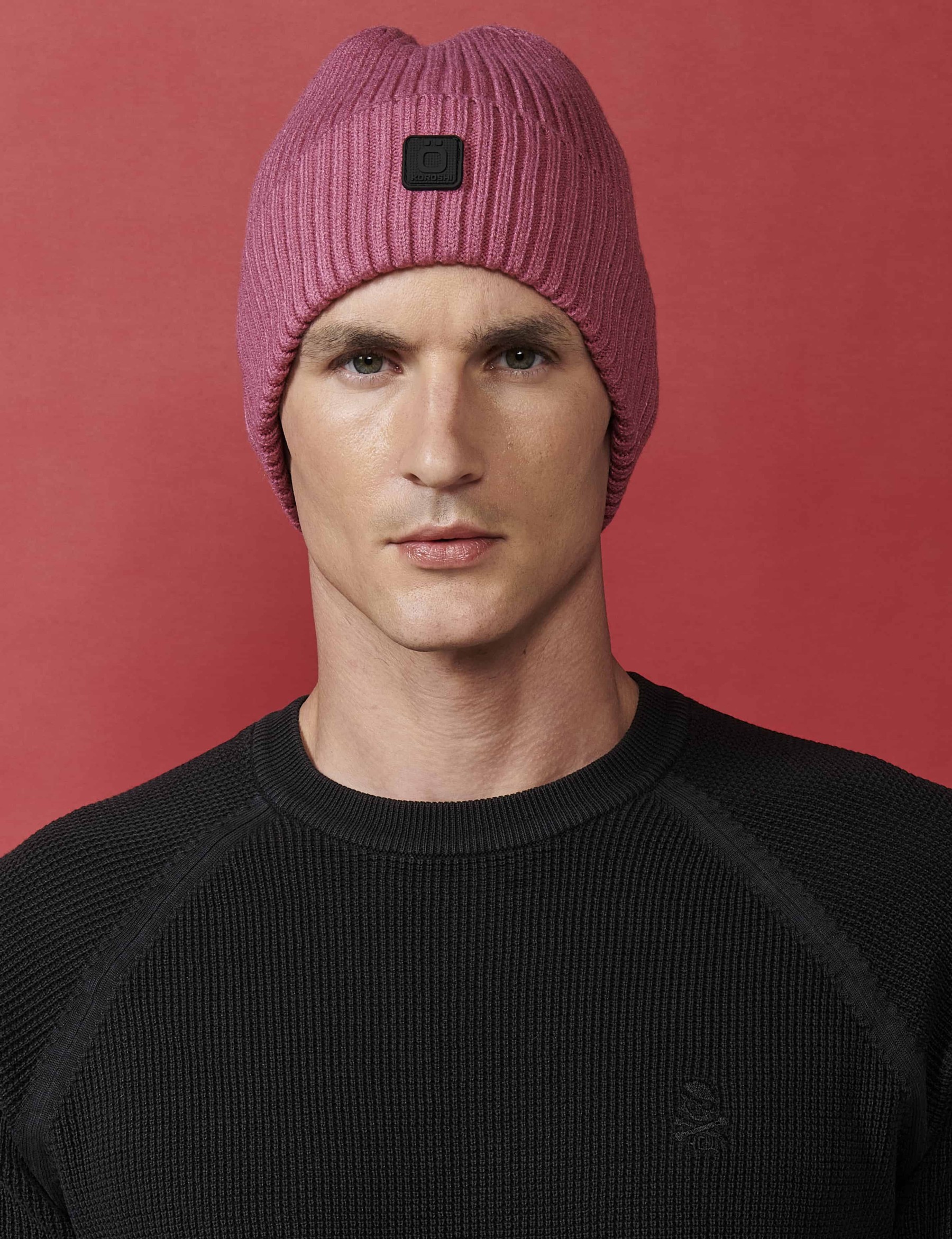 Bonnet tricot rose pour homme