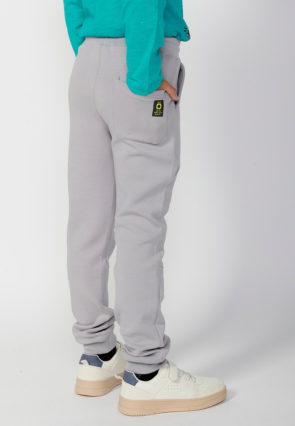 Long trousers with ribbed finish and elasticated waist for boys in grey 4