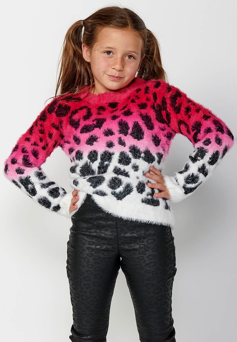 Jersey de manga larga y cuello redondo y tricot animal print para niña de color fucsia