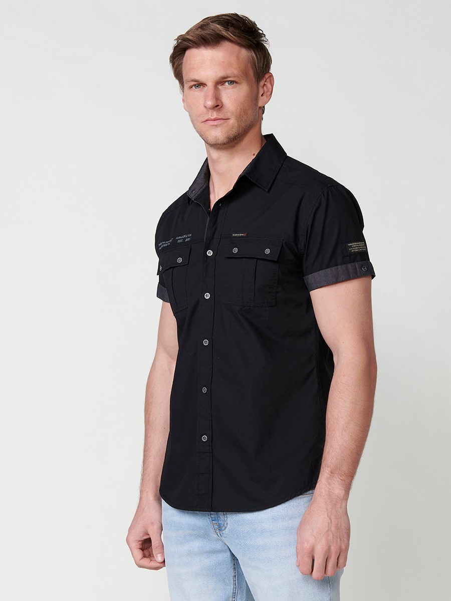 Chemise élégante à manches courtes en coton pour homme en noir